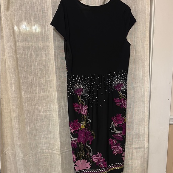 Voir Voir Black and Purple Midi Dress - Picture 2 of 4
